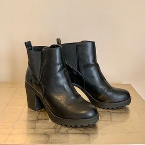 Vagabond Platform Boots Sz 7